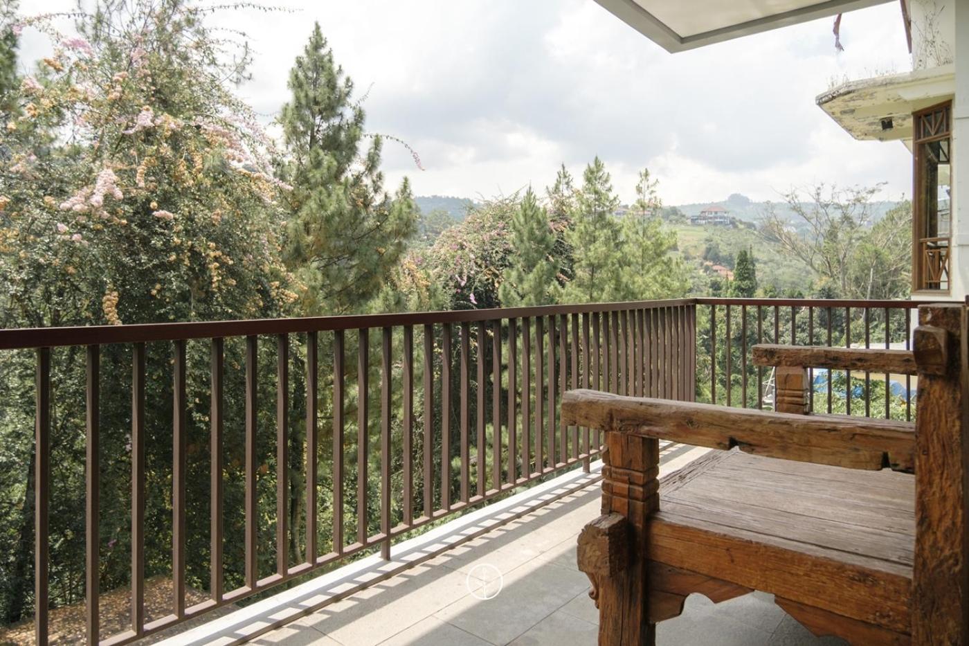 Hikari Hill View Villa 7 Bedrooms With A Private Swimming Pool And Billiard 반둥 외부 사진