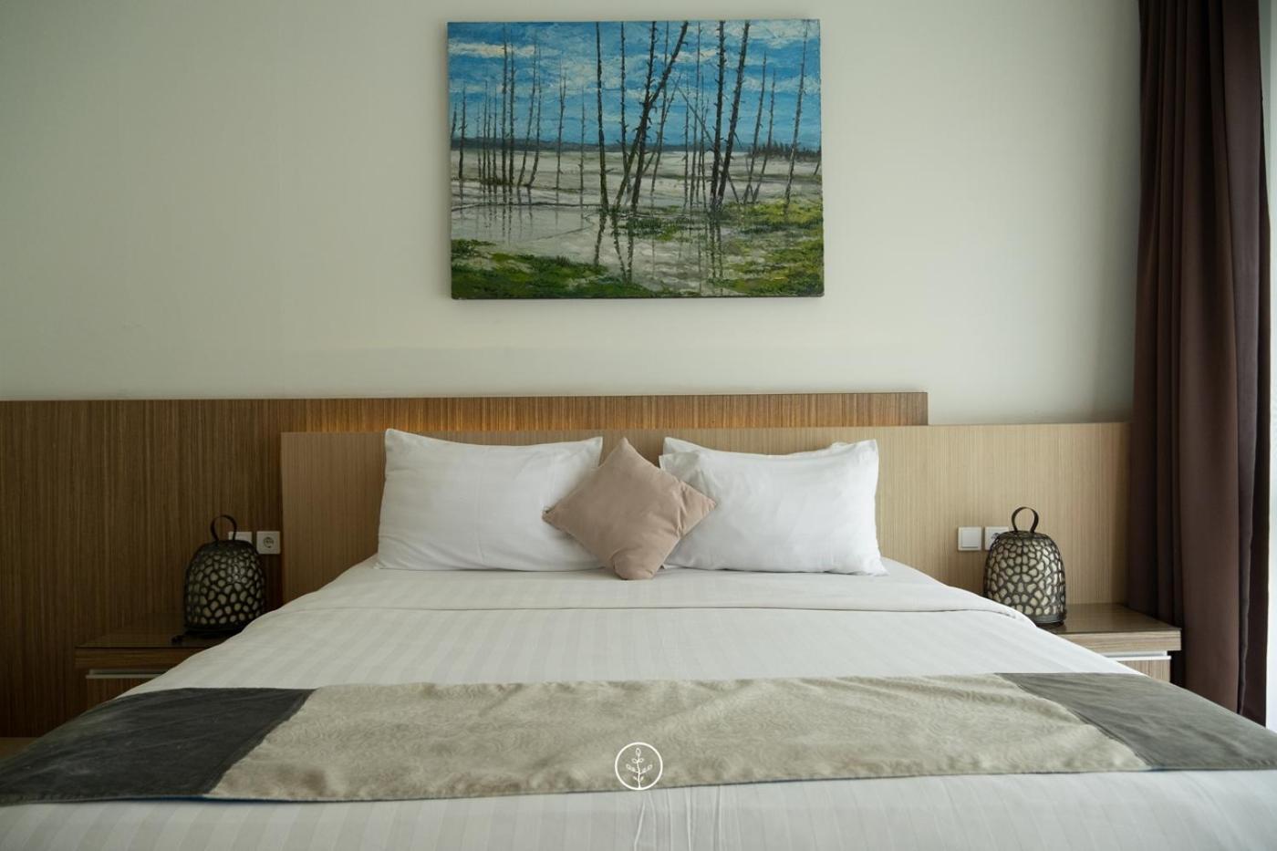 Hikari Hill View Villa 7 Bedrooms With A Private Swimming Pool And Billiard 반둥 외부 사진