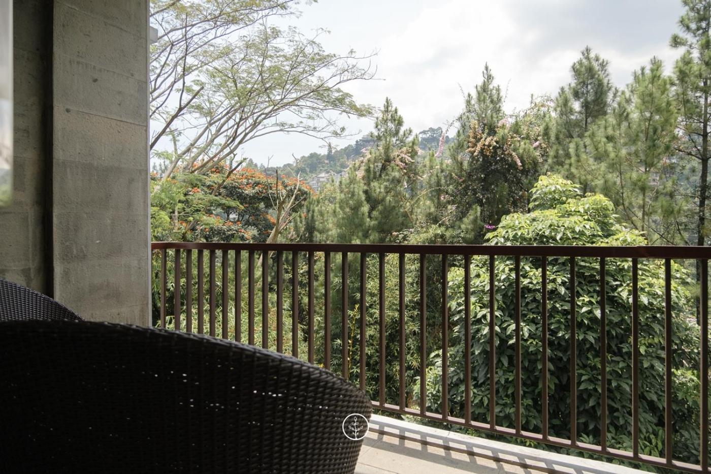 Hikari Hill View Villa 7 Bedrooms With A Private Swimming Pool And Billiard 반둥 외부 사진