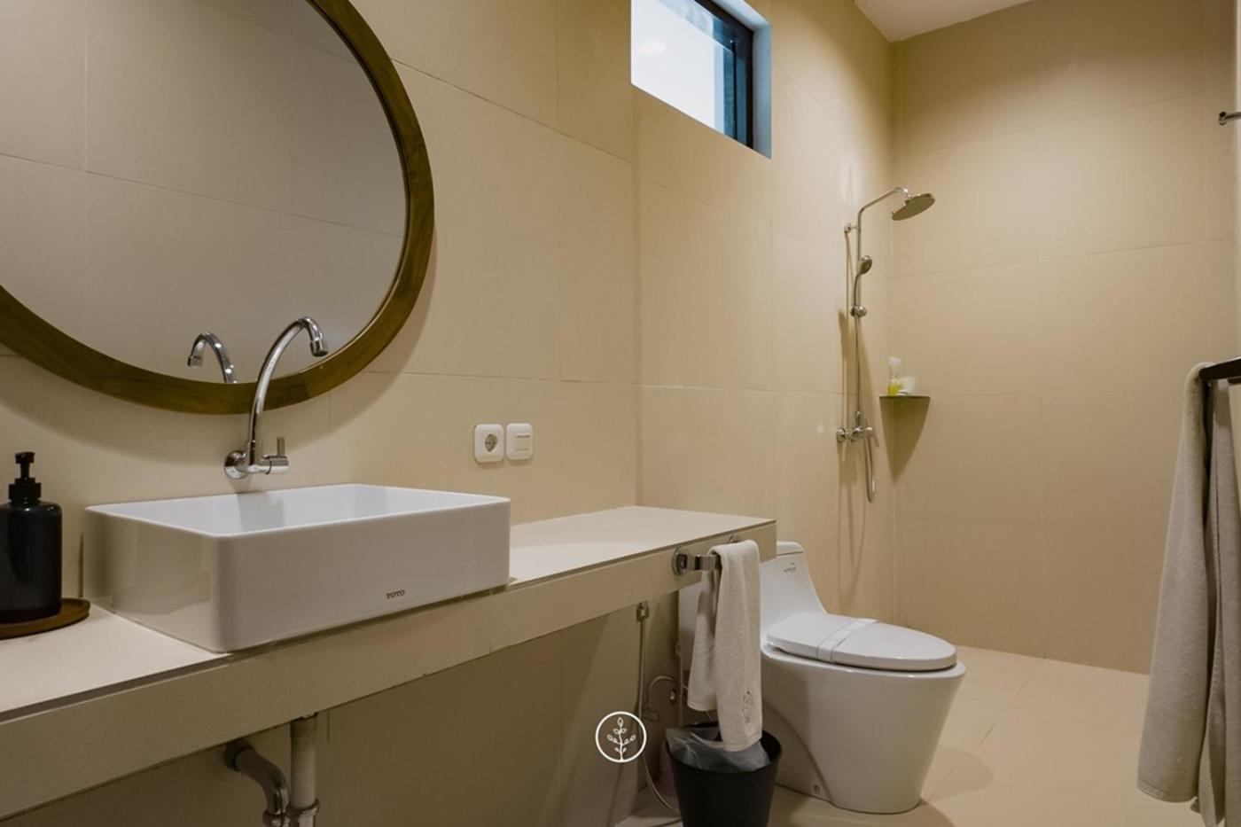 Hikari Hill View Villa 7 Bedrooms With A Private Swimming Pool And Billiard 반둥 외부 사진