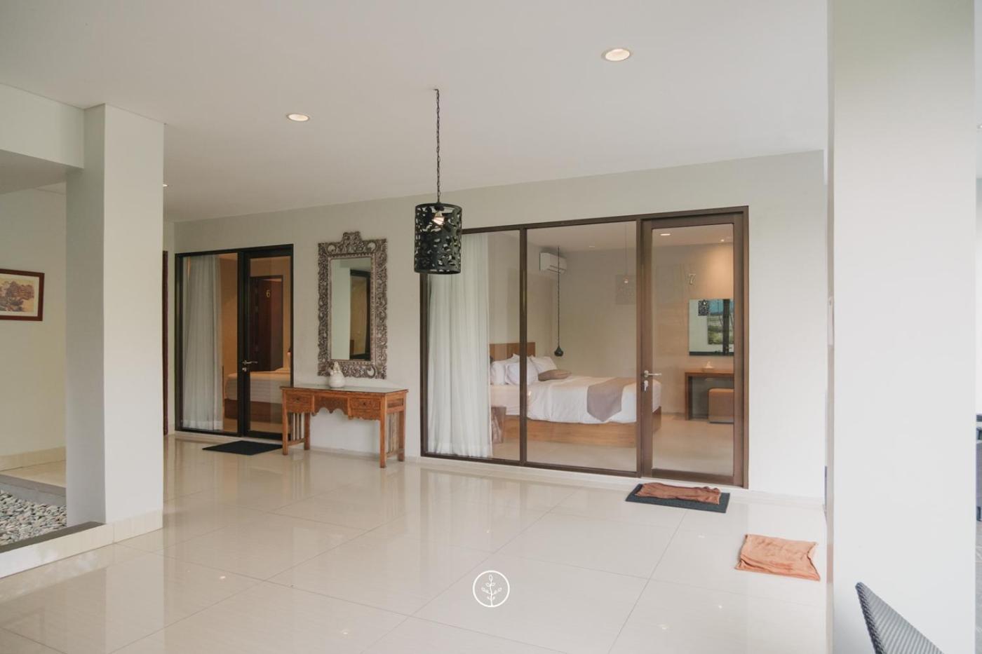 Hikari Hill View Villa 7 Bedrooms With A Private Swimming Pool And Billiard 반둥 외부 사진